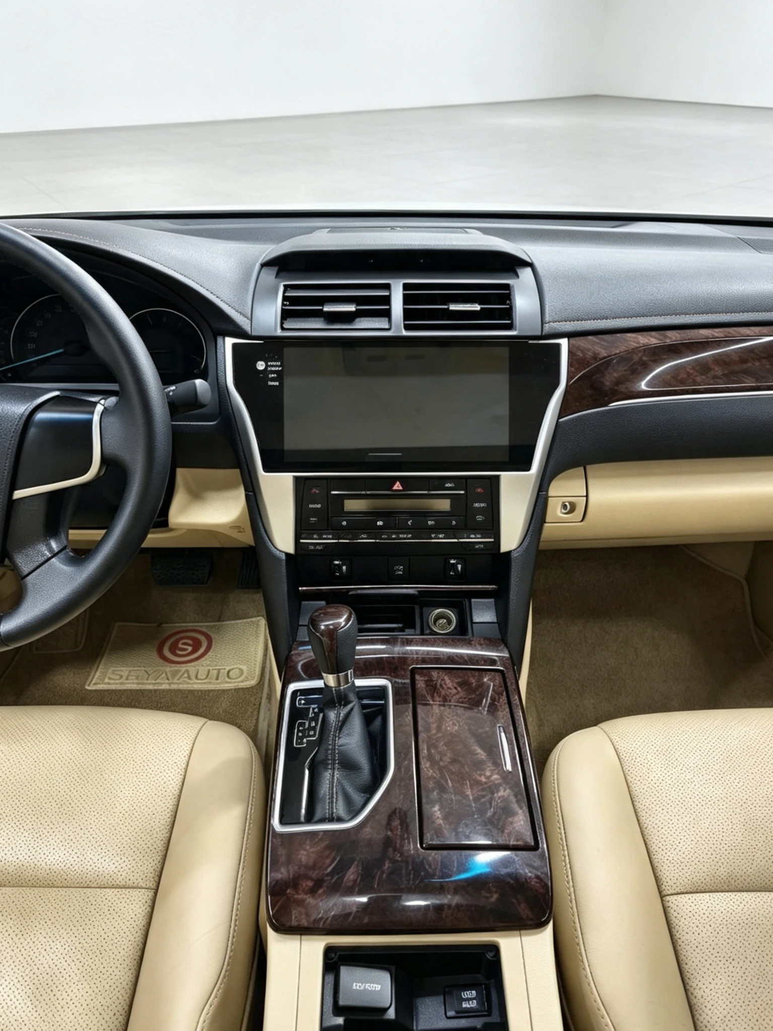 Toyota Camry, 2016 — фото 10