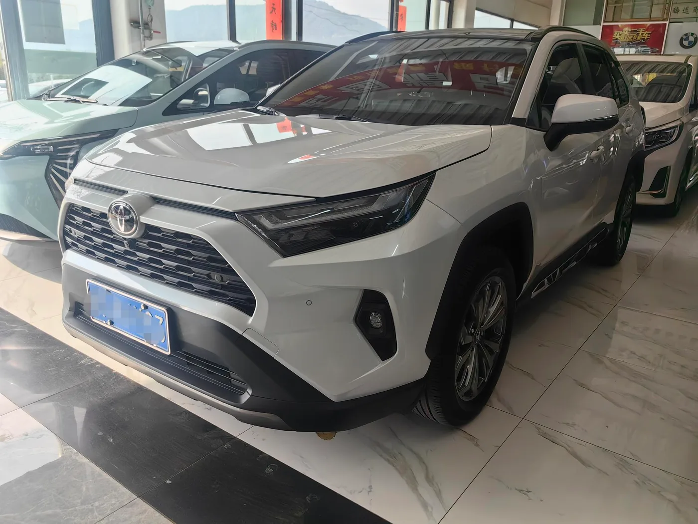 Toyota RAV4 Rongfang