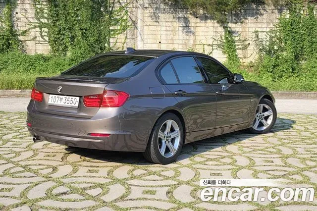 BMW 3-Series F30, 2013 — фото 3