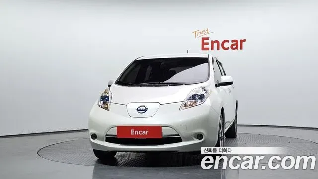Nissan Leaf, 2015 — фото 3