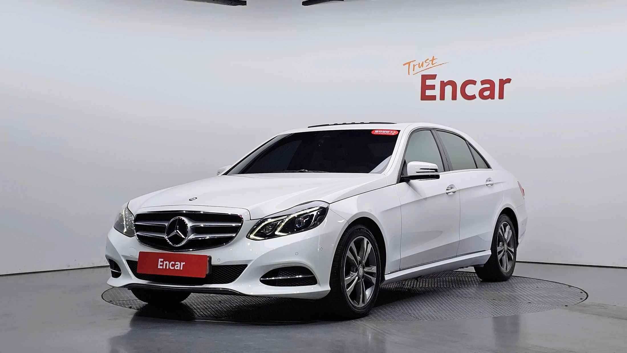 Mercedes-Benz E-Class W212