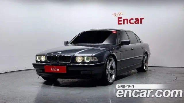 BMW 7-Series
