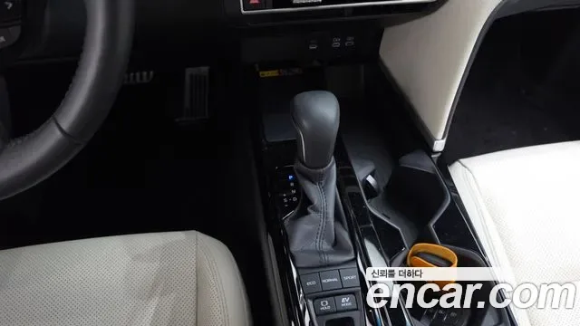 Toyota Camry xv80, 2025 — фото 9