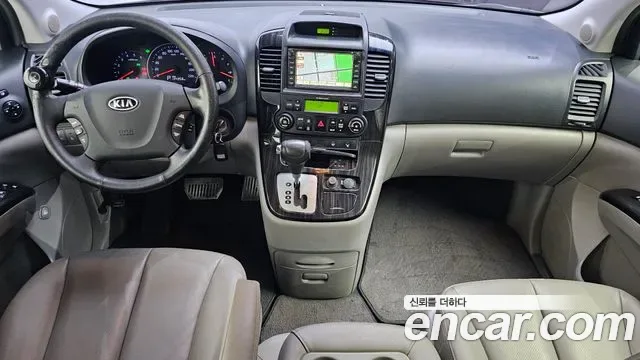 Kia Canival Carnival R, 2012 — фото 7
