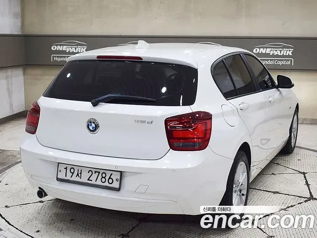 BMW 1-Series F20, 2013 — фото 3