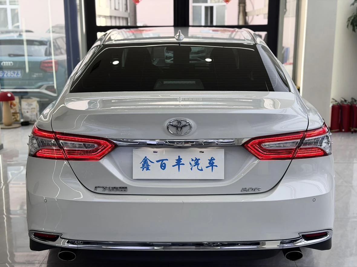 Toyota Camry, 2023 — фото 10