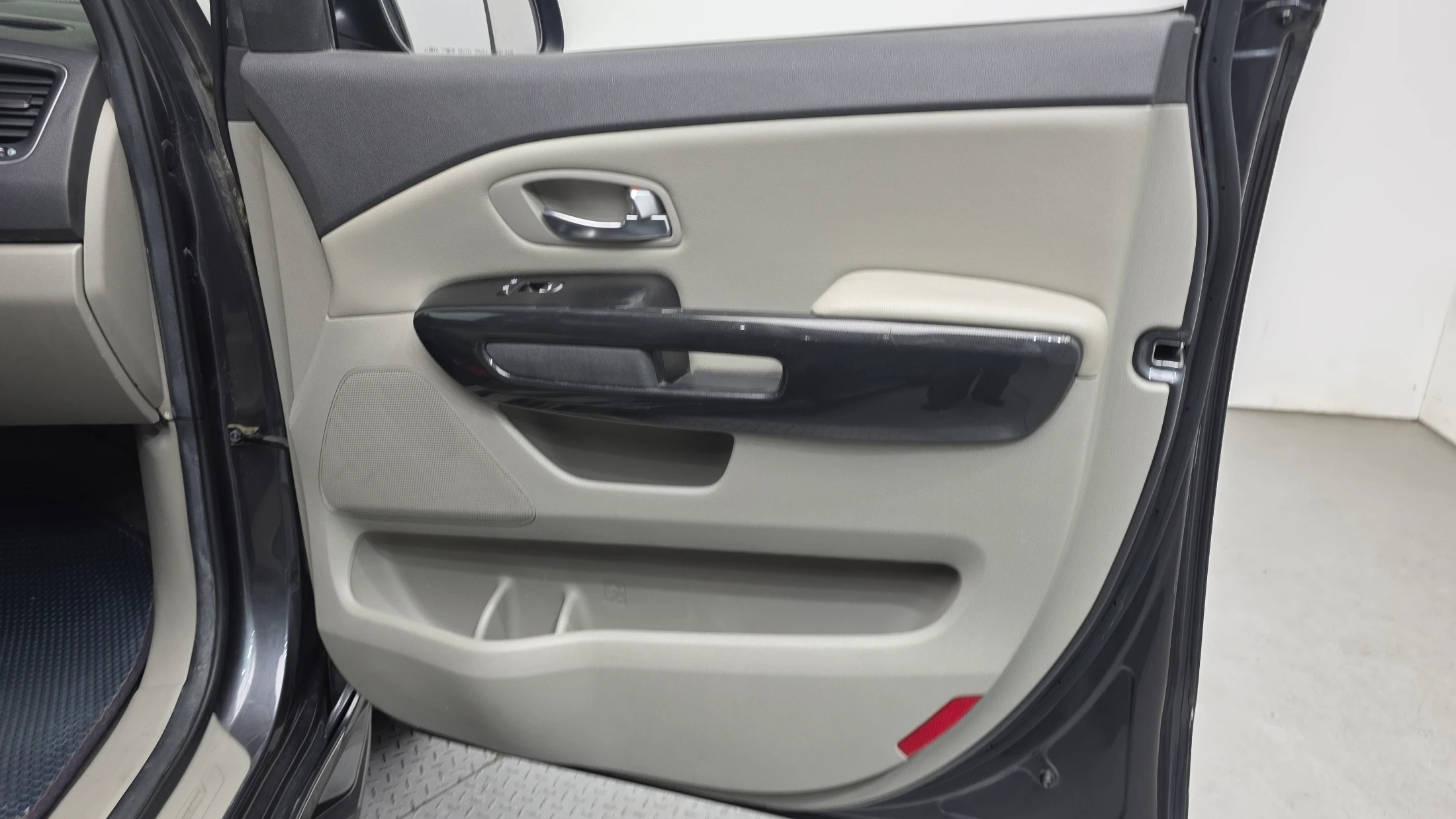 Kia Canival Carnival, 2014 — фото 24