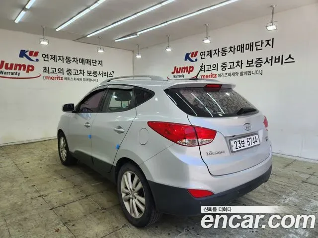 Hyundai Tucson ix, 2011 — фото 18