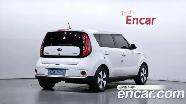 Kia Soul EV, 2017 — фото 2