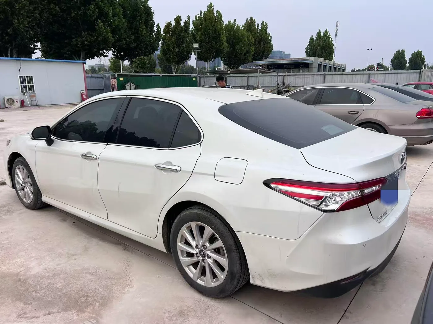 Toyota Camry, 2023 — фото 4