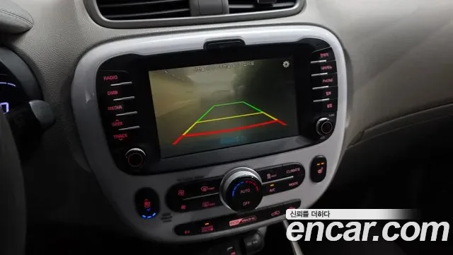 Kia Soul EV, 2015 — фото 16