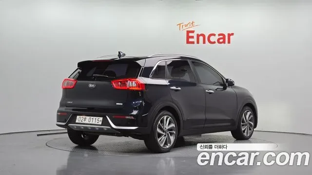 Kia Niro, 2016 — фото 2