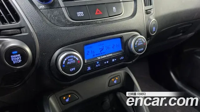Hyundai Tucson ix, 2013 — фото 17