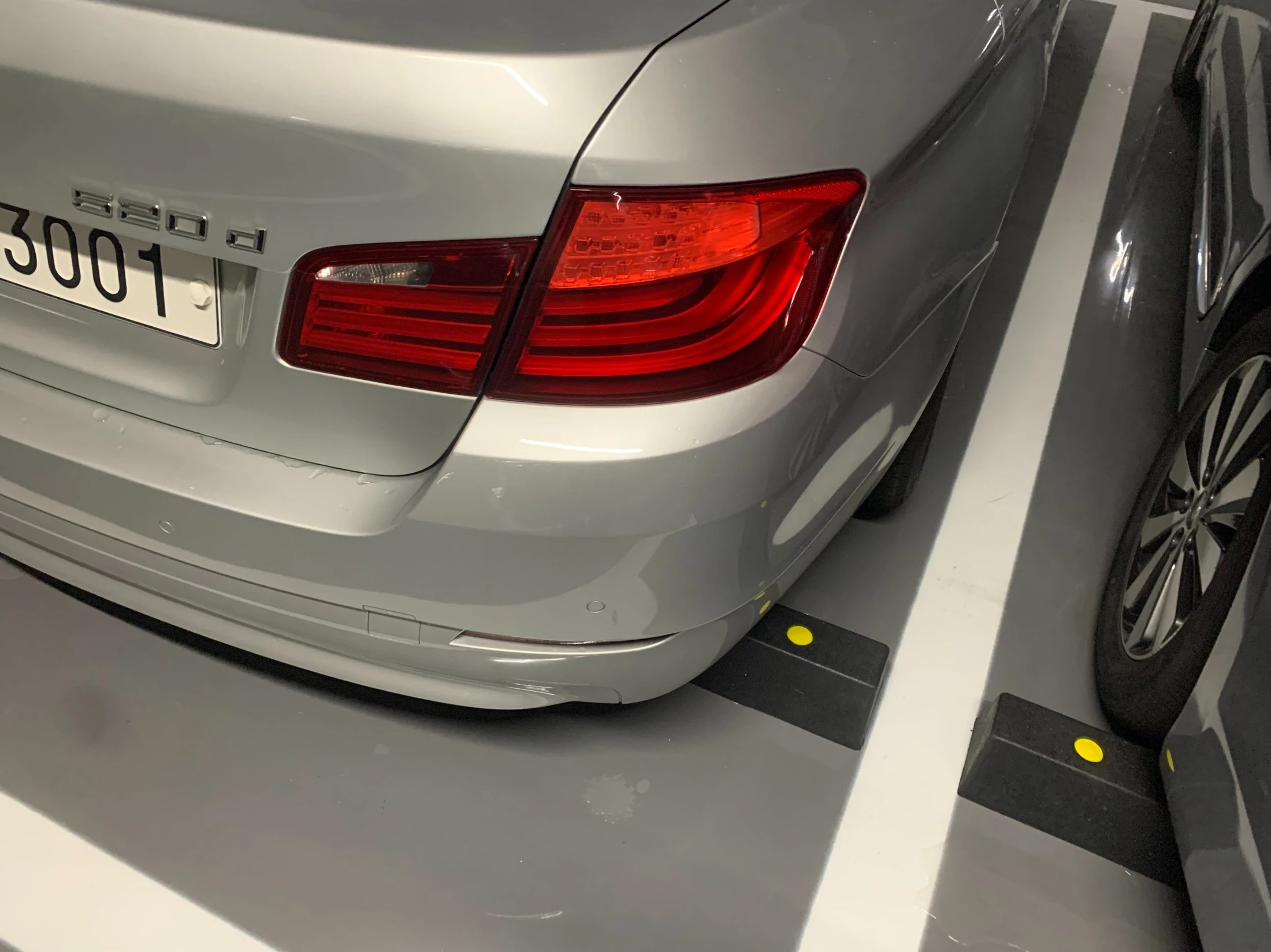 BMW 5-Series F10, 2012 — фото 12