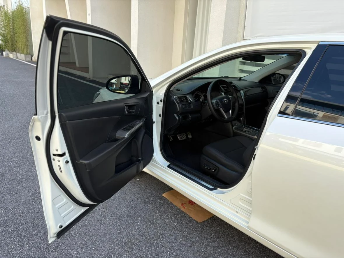 Toyota Camry, 2015 — фото 10
