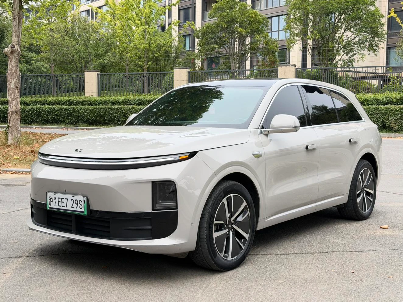 Li Auto Ideal L6