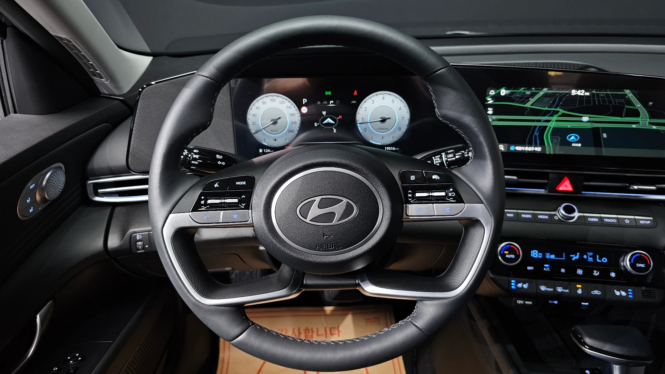 Hyundai Avante CN7, 2024 — фото 14