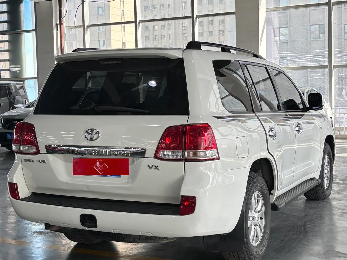 Toyota Land Cruiser, 2010 — фото 15