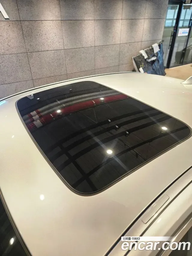 BMW 7-Series F01, 2011 — фото 16