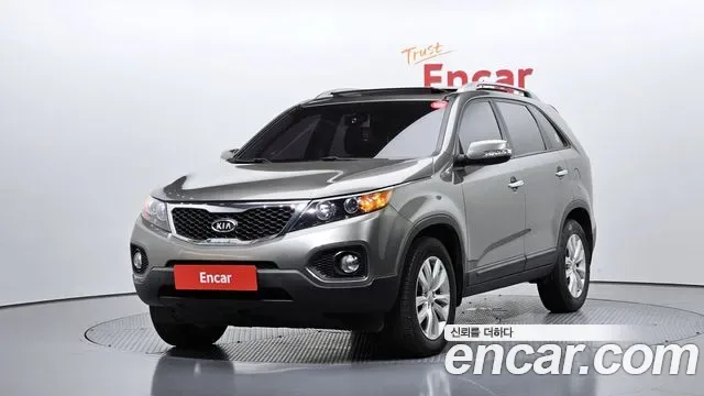 Kia Sorento, 2010 — внешний вид автомобиля