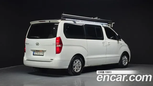Hyundai Starex Grand Starex, 2010 — фото 2