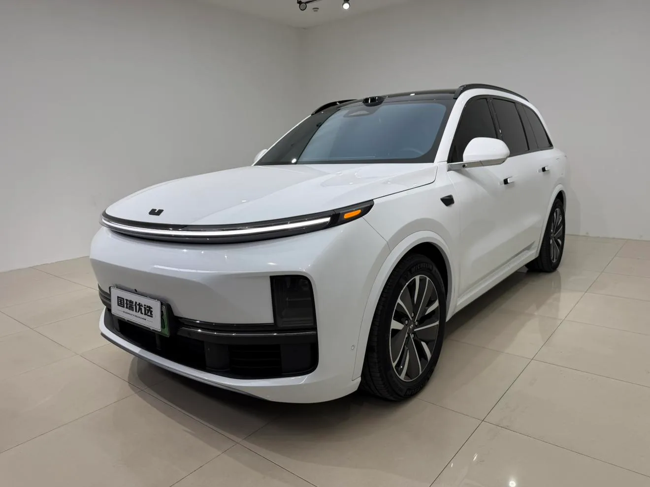Li Auto Ideal L8