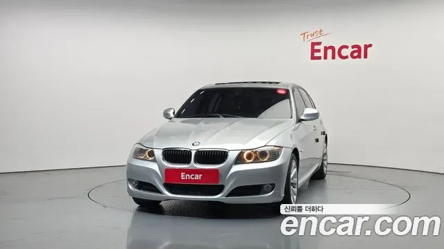 BMW 3-Series E90, 2011 — фото 3