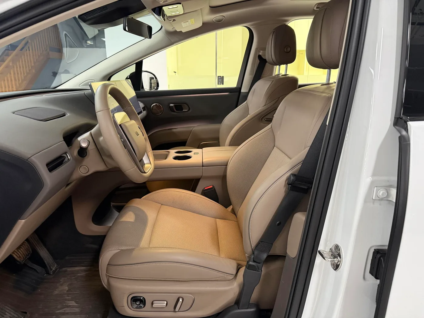 Li Auto ideal i8, 2025 — фото 11