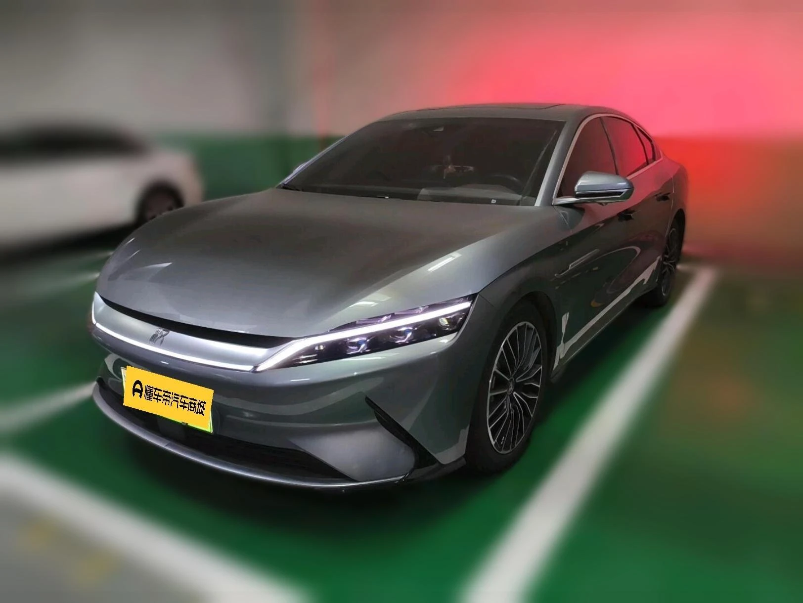 BYD Han EV