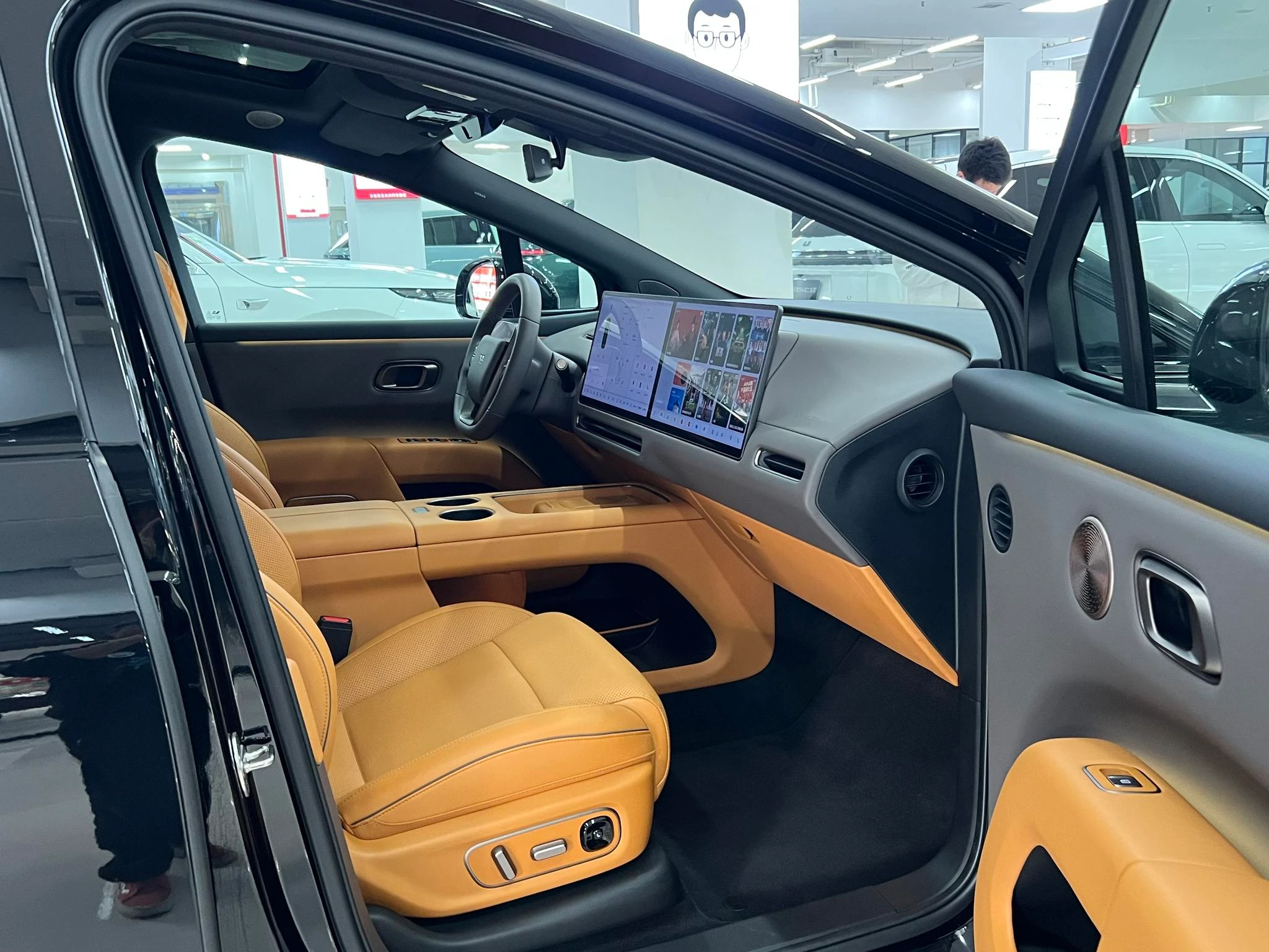 Li Auto ideal i8, 2025 — фото 12