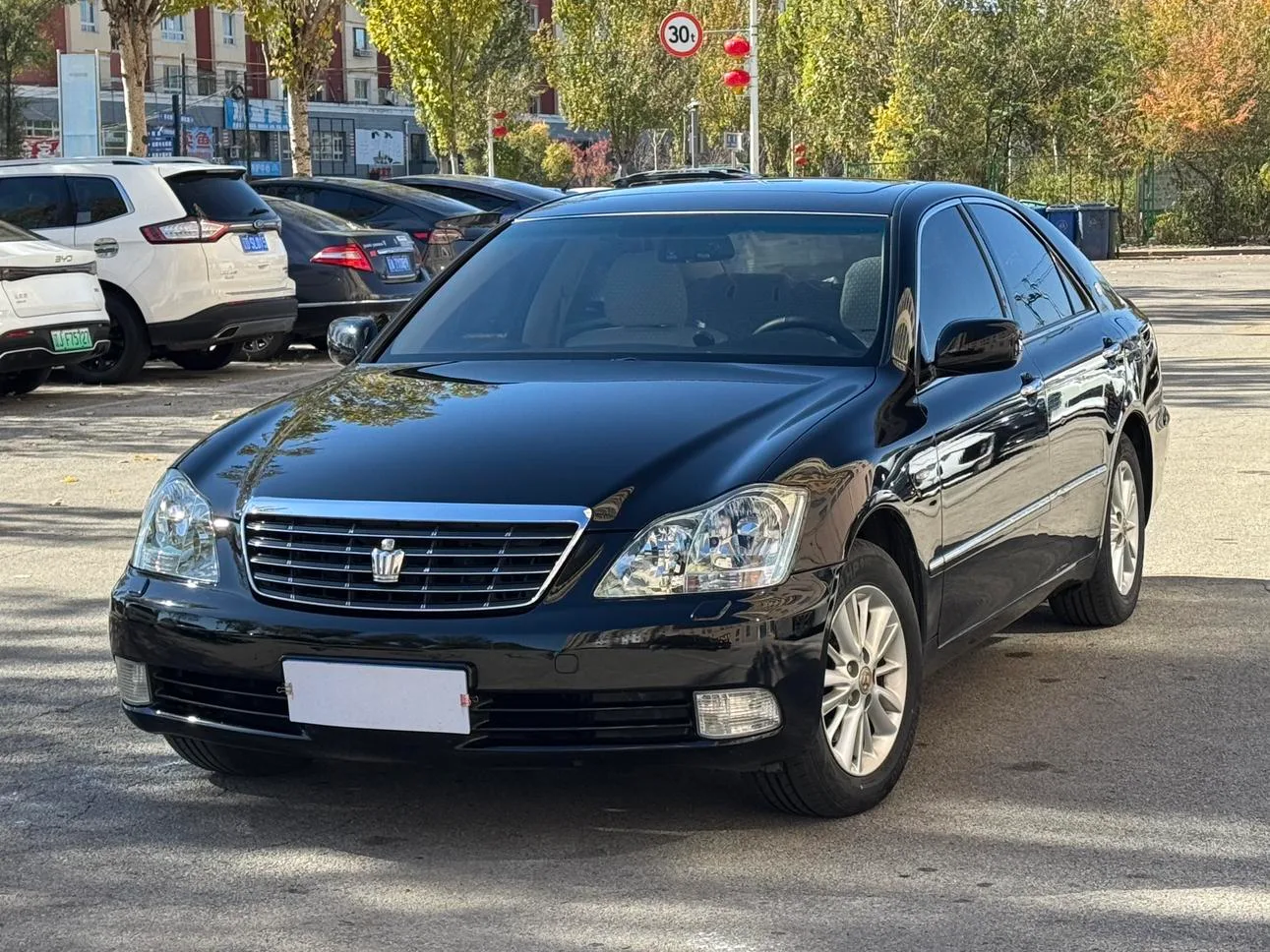 Toyota crown
