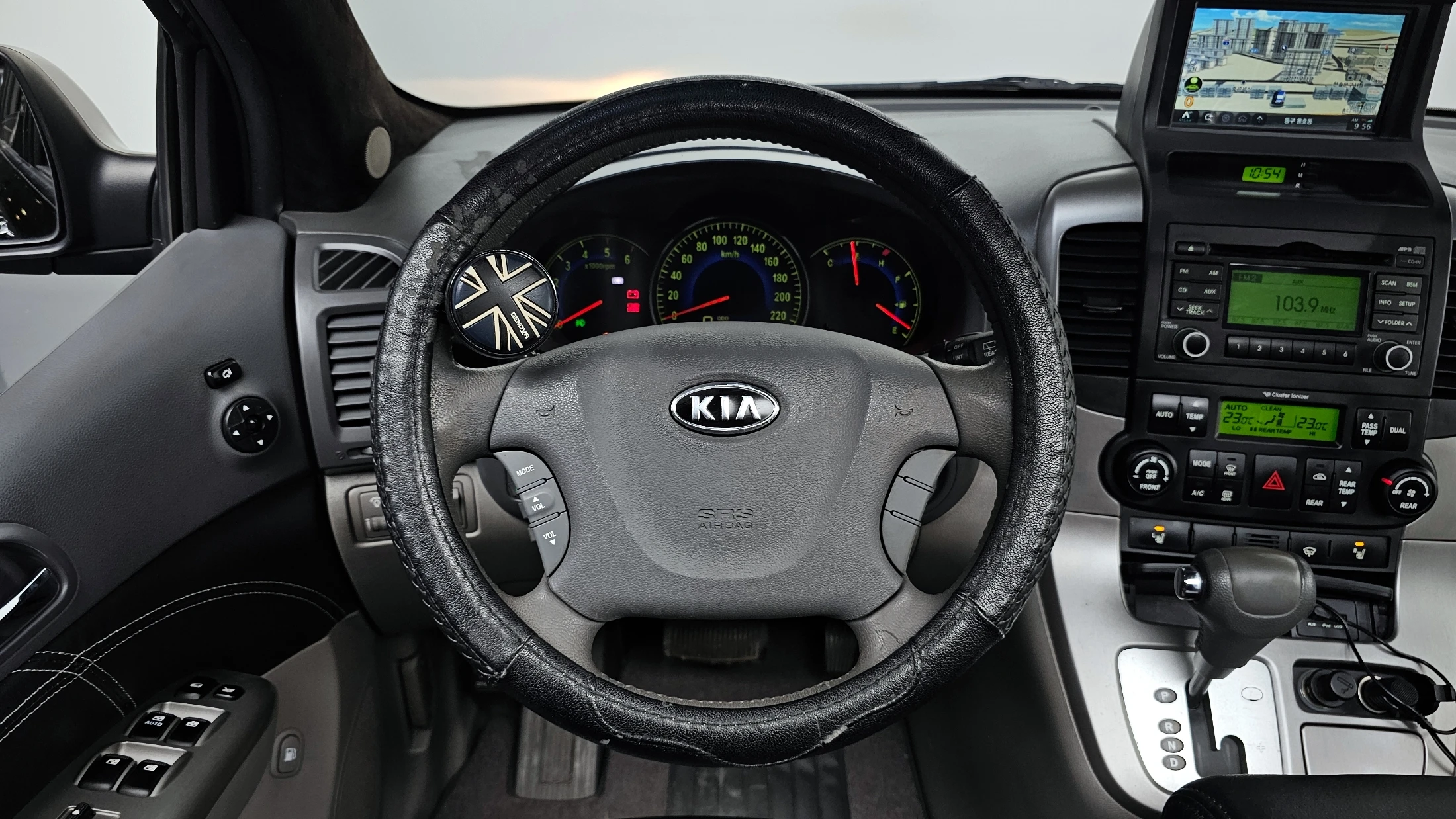 Kia Canival Carnival R, 2010 — фото 12