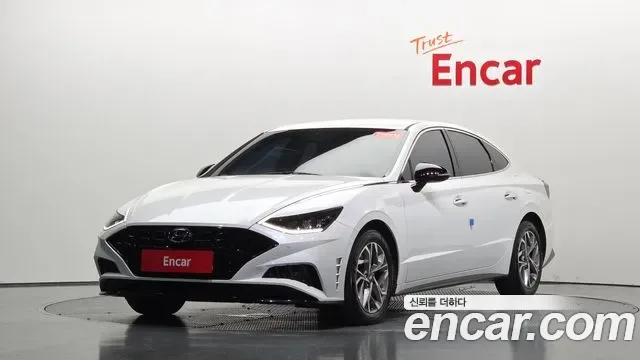 Hyundai Sonata DN8