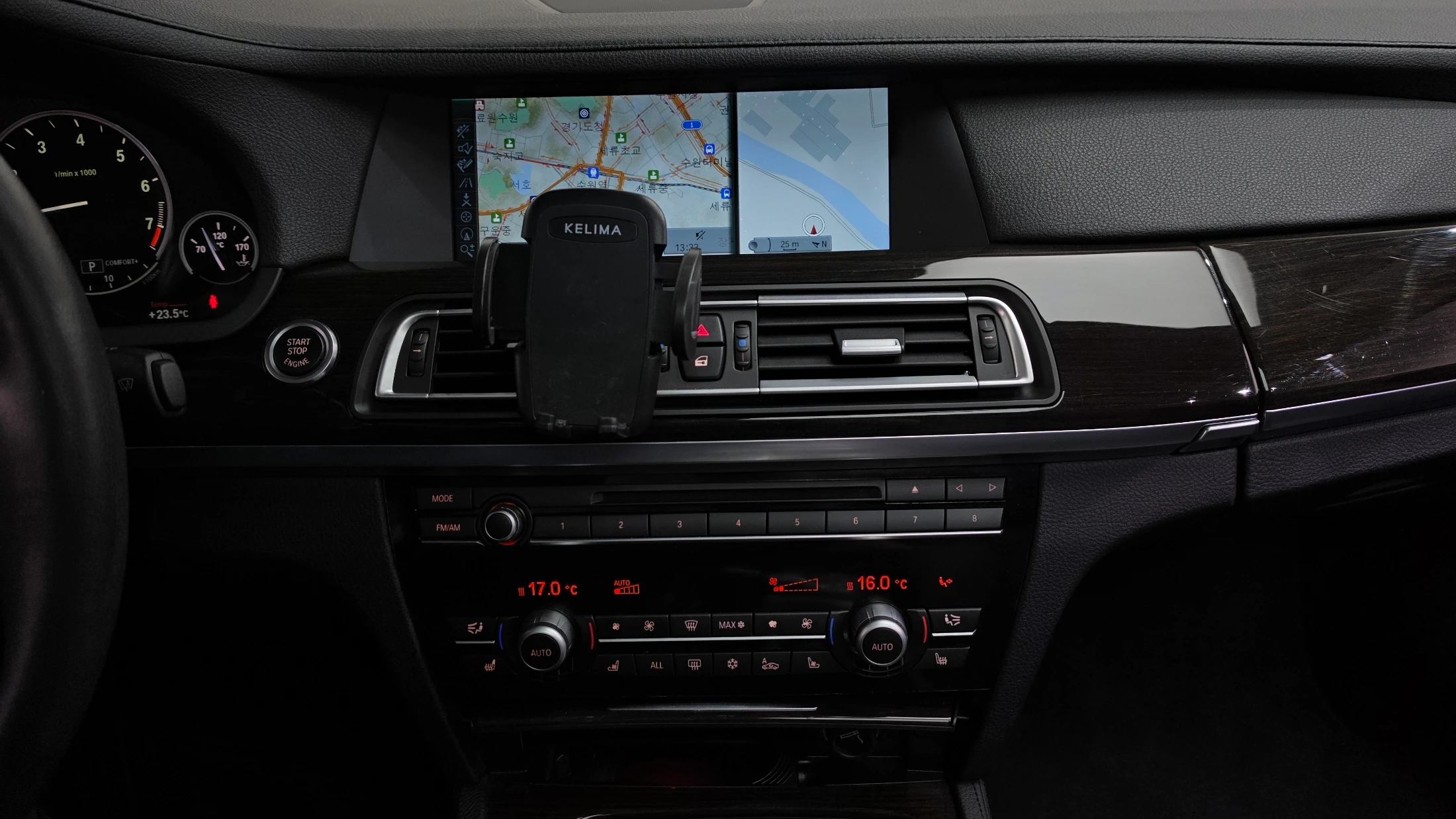 BMW 7-Series F01, 2012 — фото 15