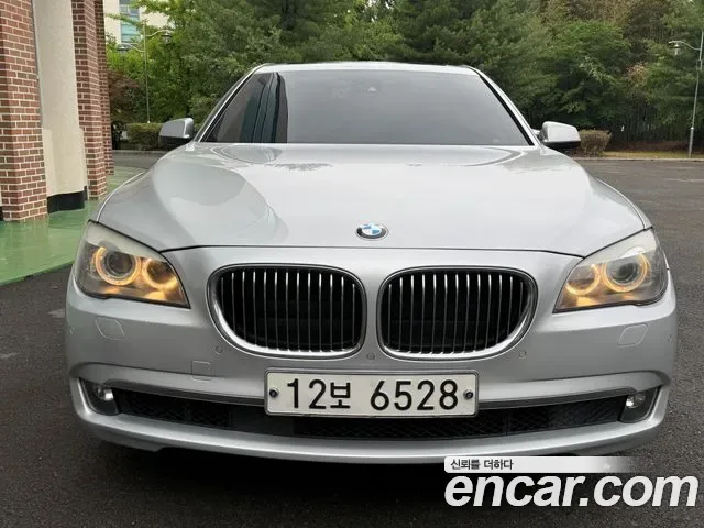 BMW 7-Series F01