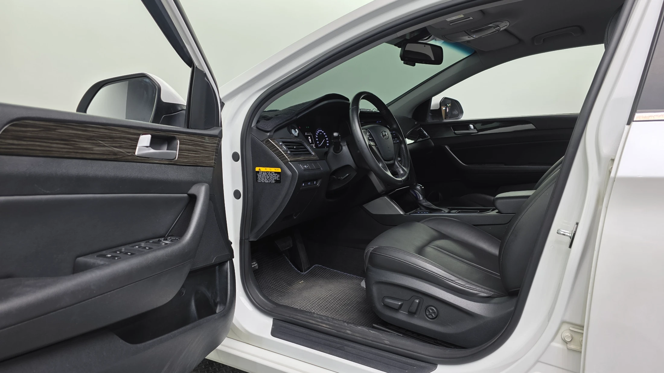 Hyundai Sonata LF Sonata, 2014 — фото 11
