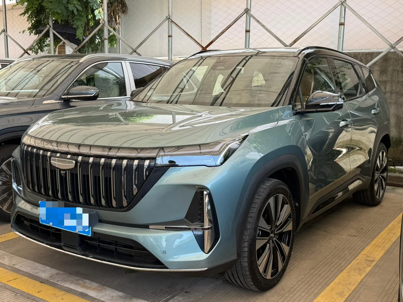Geely Boyue L