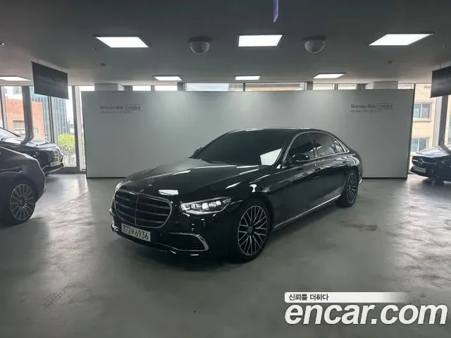 Mercedes-Benz S-Class W223