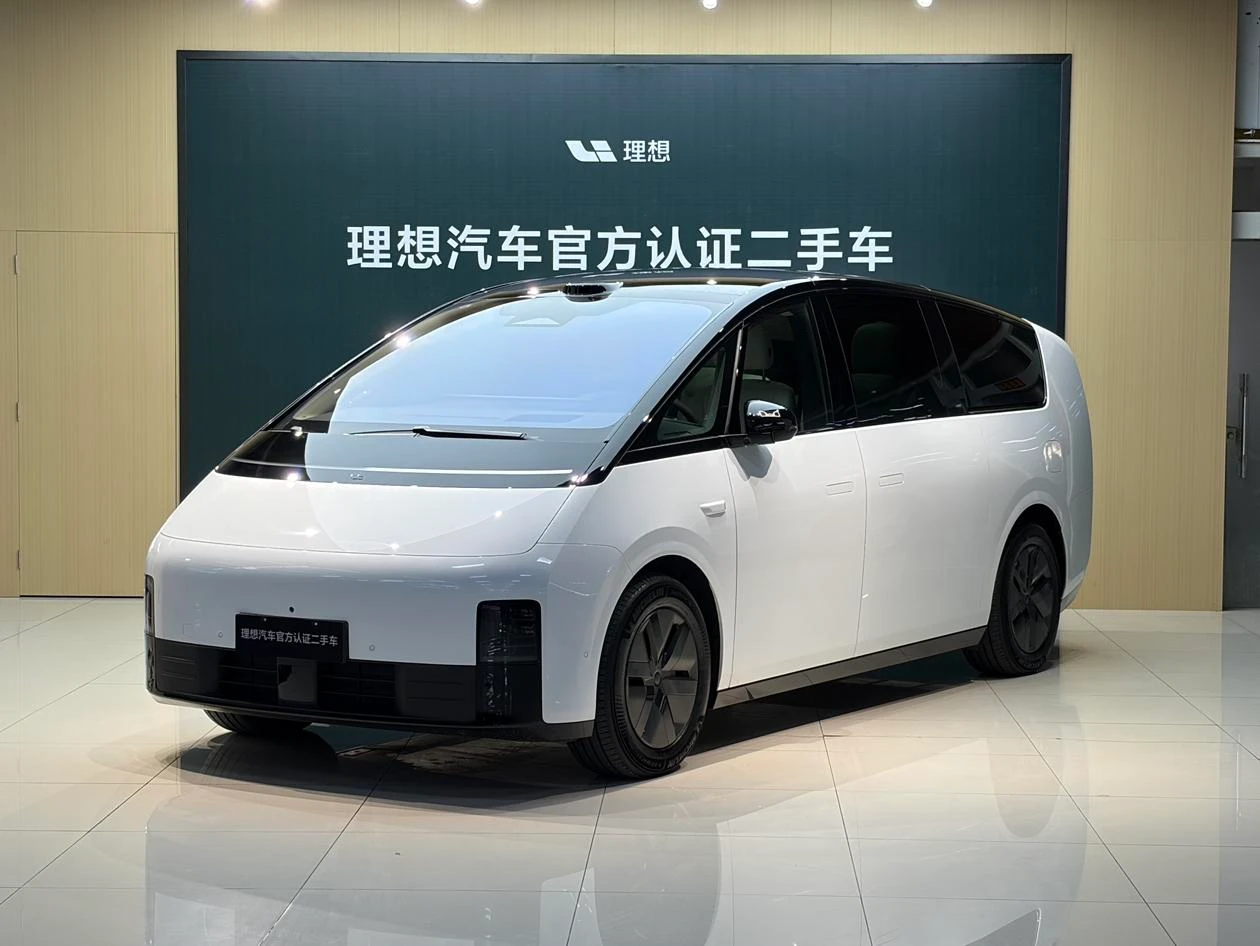 Li Auto Ideal MEGA