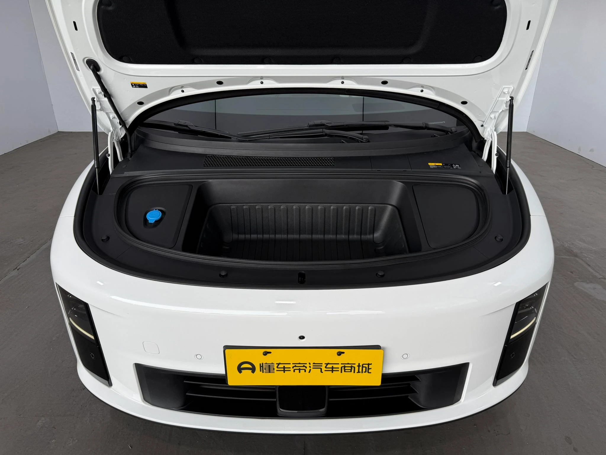 Li Auto ideal i6, 2025 — фото 17