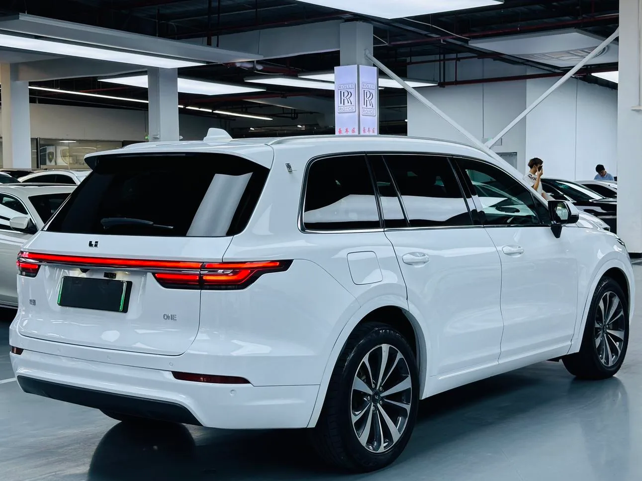 Li Auto Ideal ONE, 2020 — фото 15