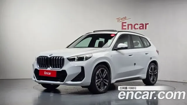 BMW X1 U11