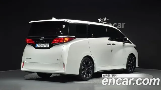 Toyota Alphard Alpad, 2025 — фото 2