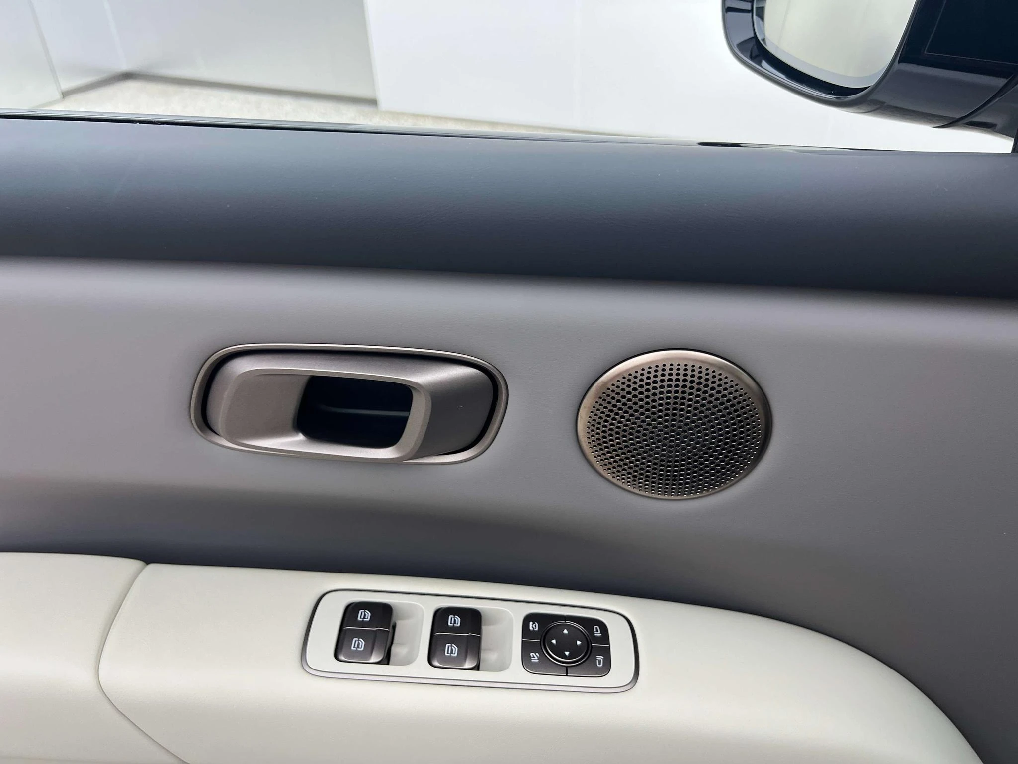 Li Auto ideal i6, 2025 — фото 13