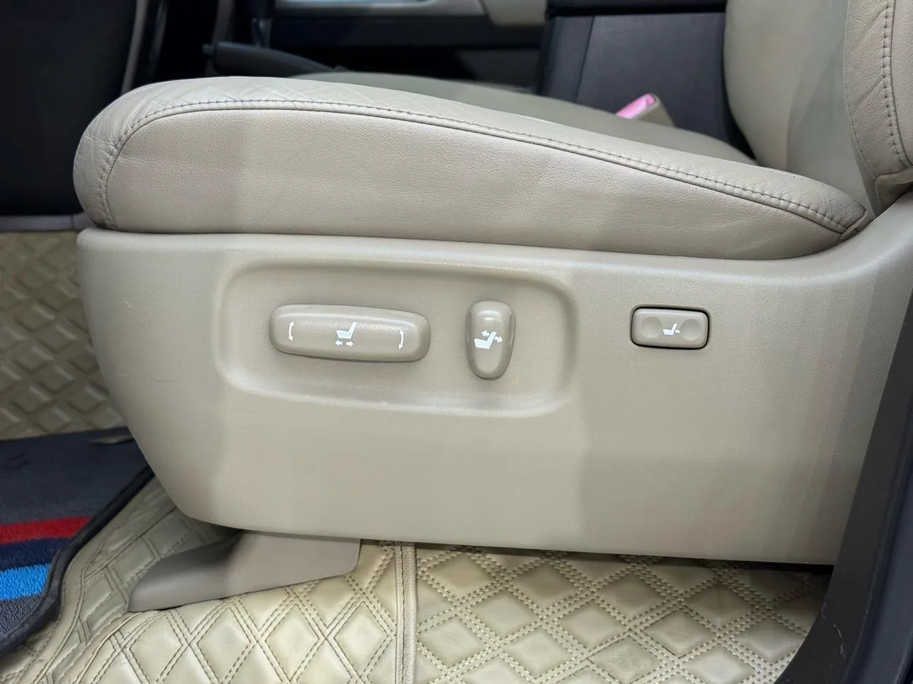 Toyota Land Cruiser, 2007 — фото 16