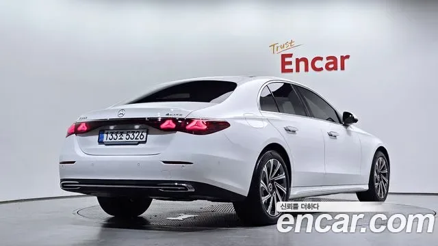 Mercedes-Benz E-Class W214, 2025 — фото 2