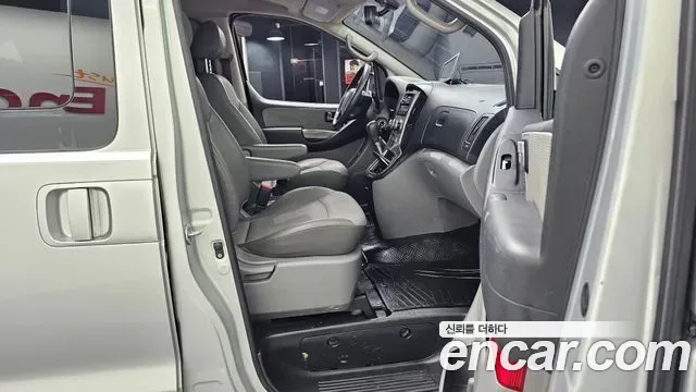 Hyundai Starex Grand Starex, 2010 — фото 11