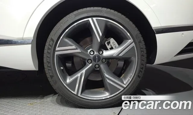 Genesis Gv80, 2025 — фото 22