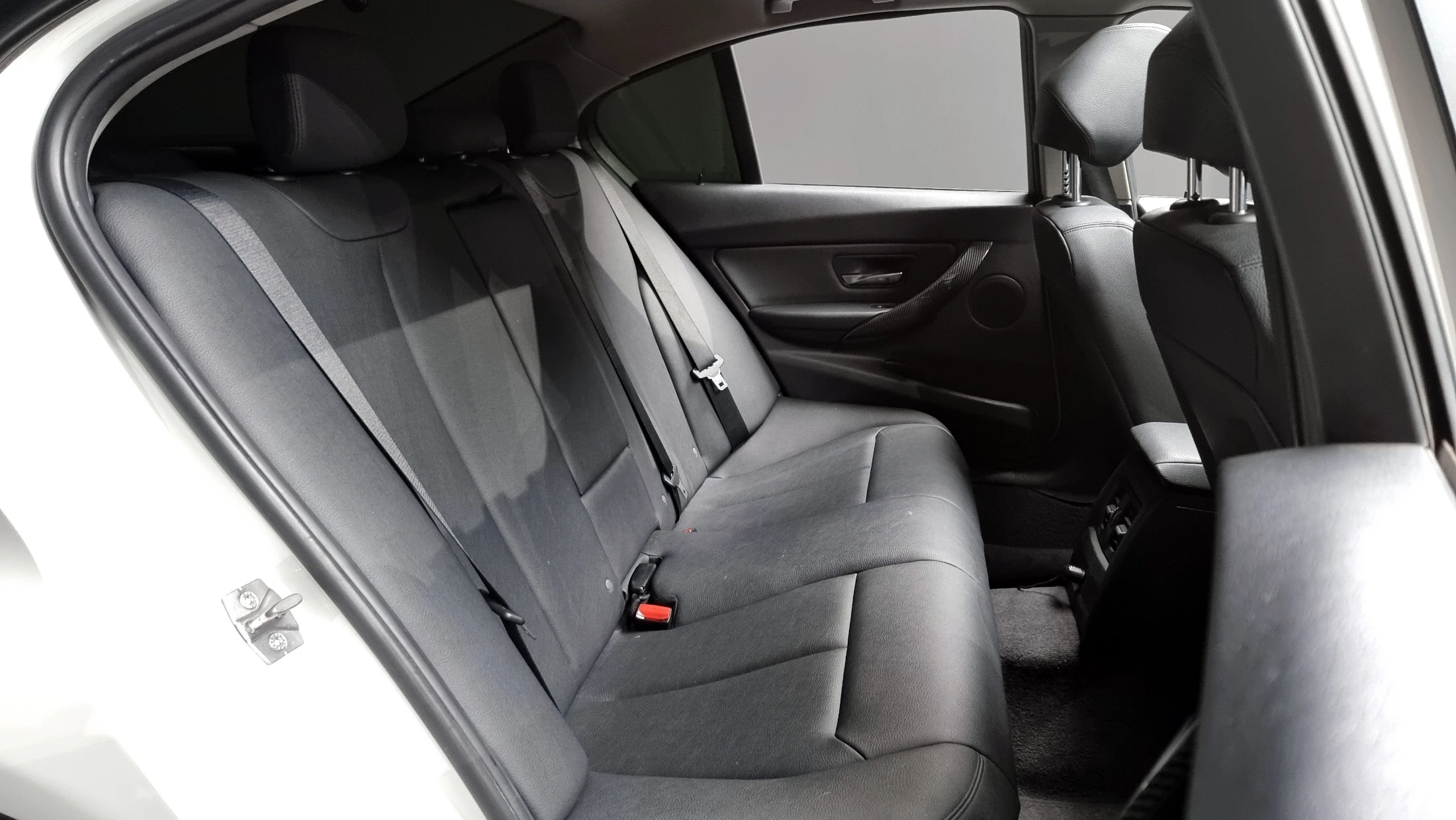 BMW 3-Series F30, 2013 — фото 12