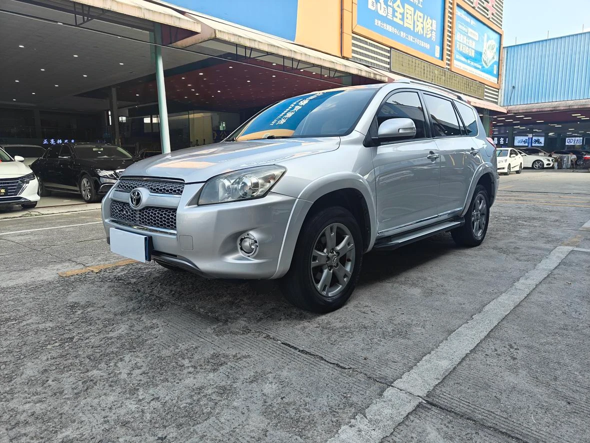 Toyota RAV4 Rongfang